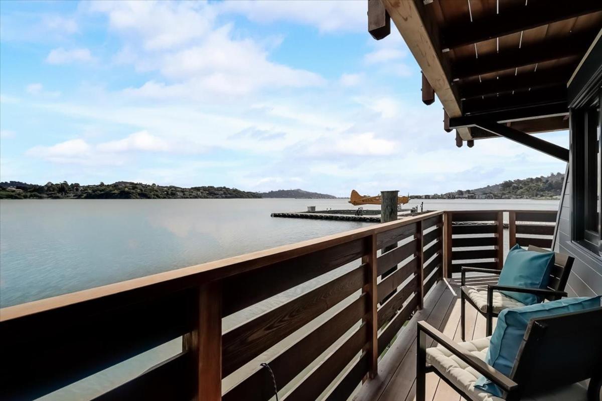 Floating Condos Of Commodore 11 Mill Valley Εξωτερικό φωτογραφία